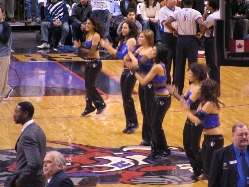 Raptors - 02.04.2005 361.jpg